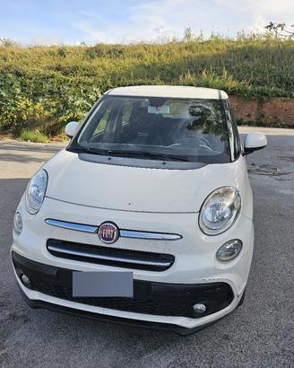 Fiat 500L 1.6 Multijet 120 CV -  77.800 km