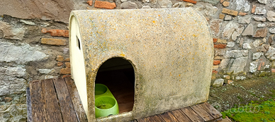 Cuccia in cemento