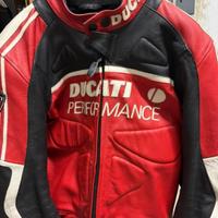 Giacca e guanti ducati con protezioni