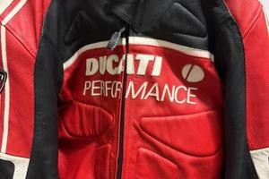 Giacca e guanti ducati con protezioni