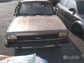 Ford Fiesta MK1 demolito per ricambi
