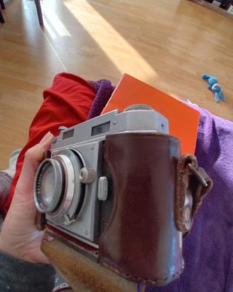 Macchina fotografica d'epoca