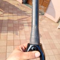 forcella bicicletta da corsa in fibra di carbonio 