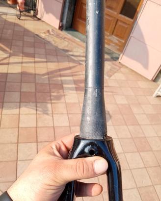 forcella bicicletta da corsa in fibra di carbonio 