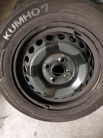 N.2 cerchi+pneumatici per Kia/Hunday 14"