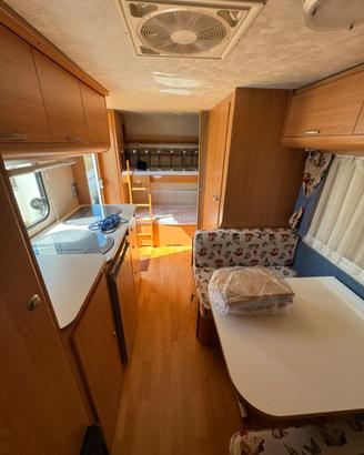 Roulotte Adria 542 pk 2009 camperizzata