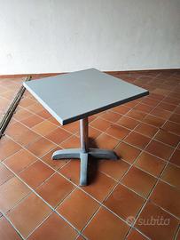 tavoli quadrati