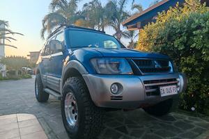 Mitsubishi Pajero V60 3.2 Leggere