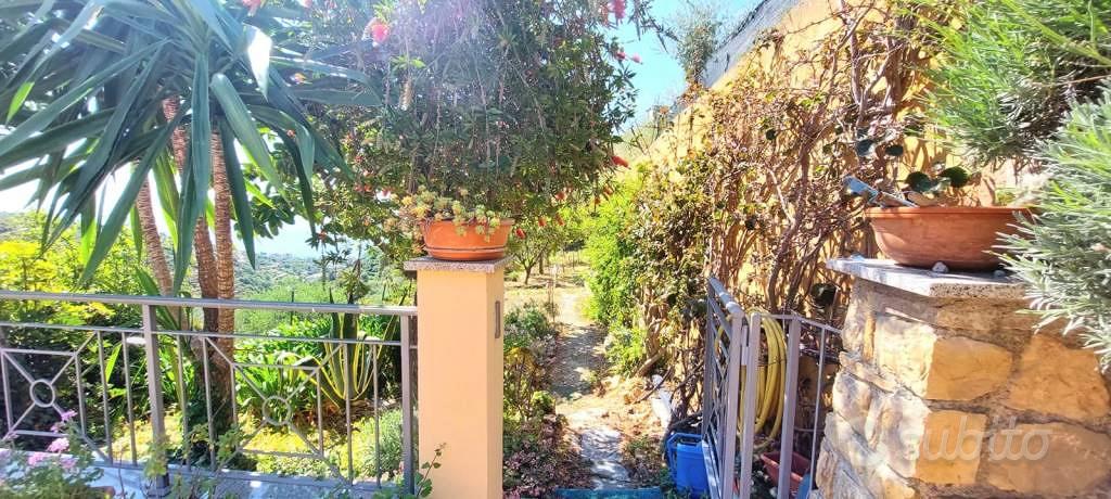 Villa di 244 m² con più di 5 locali a Bordighera - Vista 4