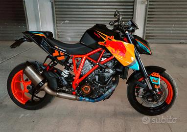 Ktm 1290 superduke r