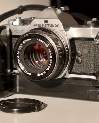 Attrezzatura fotografica analogica PENTAX
