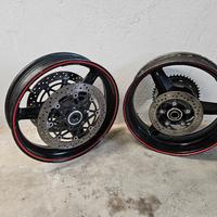cerchio posteriore e dischi freno gsx-r 600 - 750 