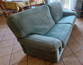 DIVANO 3 POSTI