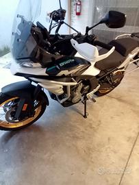 cf moto 700 MT ADV