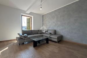 3 LOCALI A RIVOLTA D'ADDA