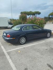 Autoveicolo