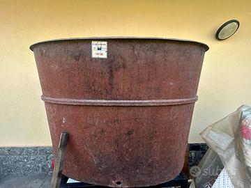 vasca per vino in vetroresina 