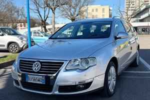 VOLKSWAGEN PASSAT 2.0 TDI DIESEL AUTOMATICO