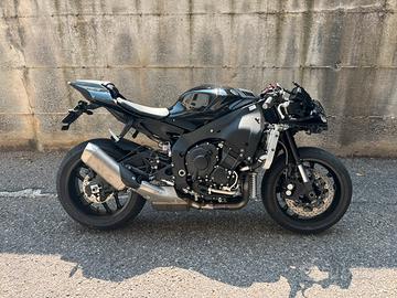 Yamaha r1 2024