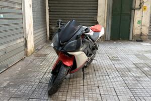 Derbi Gpr 125 4t  2011