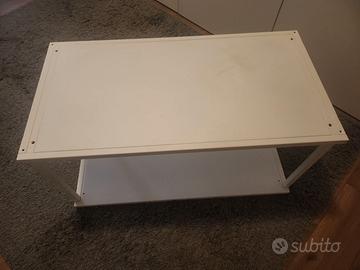 Scaffale di metallo bianco