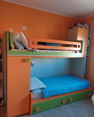 letto a castello con armadio