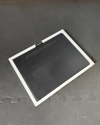 Wacom Intuos Medium Bluetooth