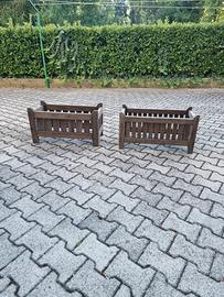 due fioriere da terrazzo o giardino 