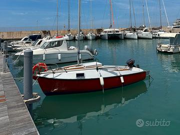 Barca a vela 5.30m - chiglia mobile pescaggio 0,30