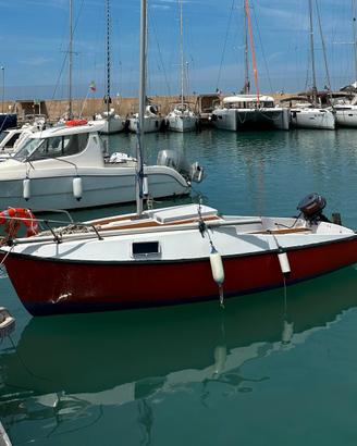 Barca a vela 5.30m - chiglia mobile pescaggio 0,30