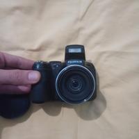 FUJI FINEPRIX S 28-504mm