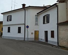 Fogliano appartamento da 84 mq. + 38 mq