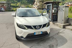 Nissan quashai anno 2014.
