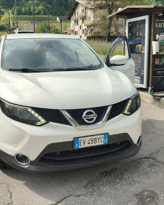 Nissan quashai anno 2014.