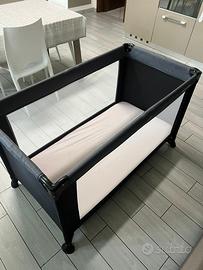 Lettino da campeggio con 2 materassi inclusi