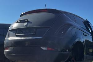 Ricambi portellone lancia delta