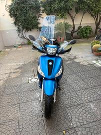 Medley 125 s 2024 blu elettrico