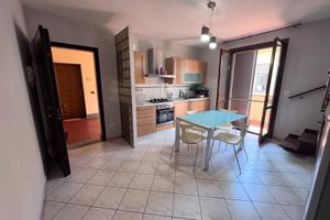 Case bianche: due camere, due bagni e terrazzo