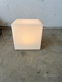 CUBO LUMINOSO