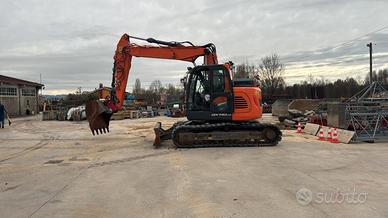 Escavatore Doosan DX140
