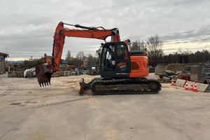 Escavatore Doosan DX140