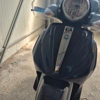 Piaggio Beverly 300