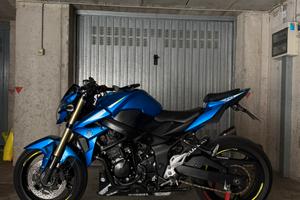 Suzuki Gsr SP 750 abs