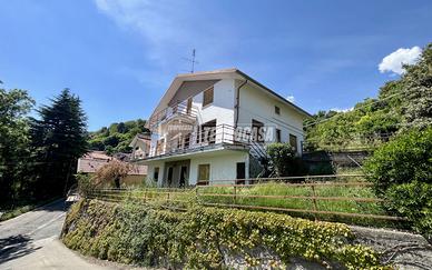 TRILOCALE CON GIARDINO IN QUADRIFAMILIARE