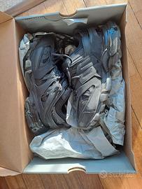 Balenciaga Track originali
