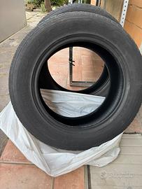 Gomme 235/60 r18