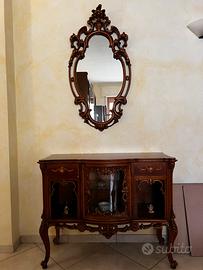 Mobile da ingresso con specchio