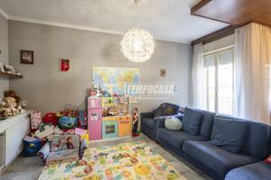 Quadrilocale a Castelraimondo, zona Feggiani.