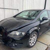 RICAMBI SEAT LEON 1.6 TDI ANNO 2011