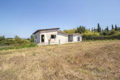 VILLA SINGOLA A PALOMBARA SABINA